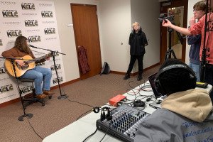 Atlantic Records Artist Elkins Visits Lindenwood’s KCLC Radio Station